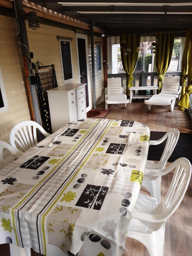 Mobil Home Tout Equipe 3 Chambres Gastes Exterior photo